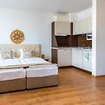 Kabakum Plaza * Varna