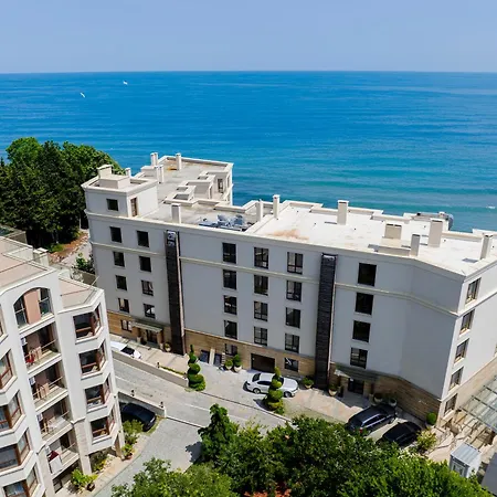 Kabakum Plaza Апартамент