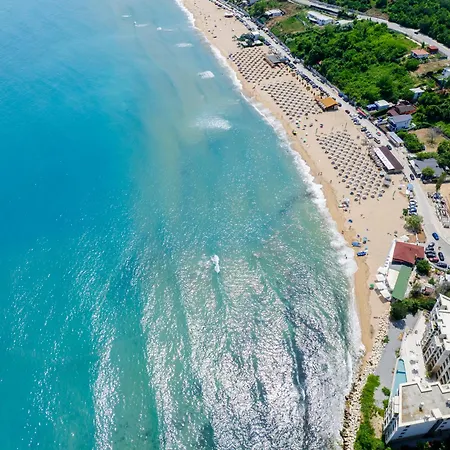 Kabakum Plaza Апартамент