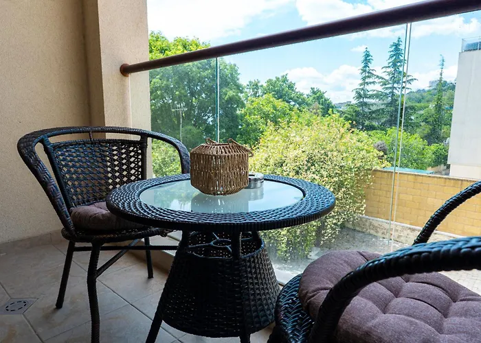 Апартамент Kabakum Plaza