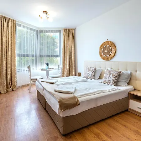 Kabakum Plaza Studios Apartment