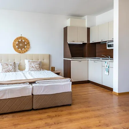 Kabakum Plaza * Varna